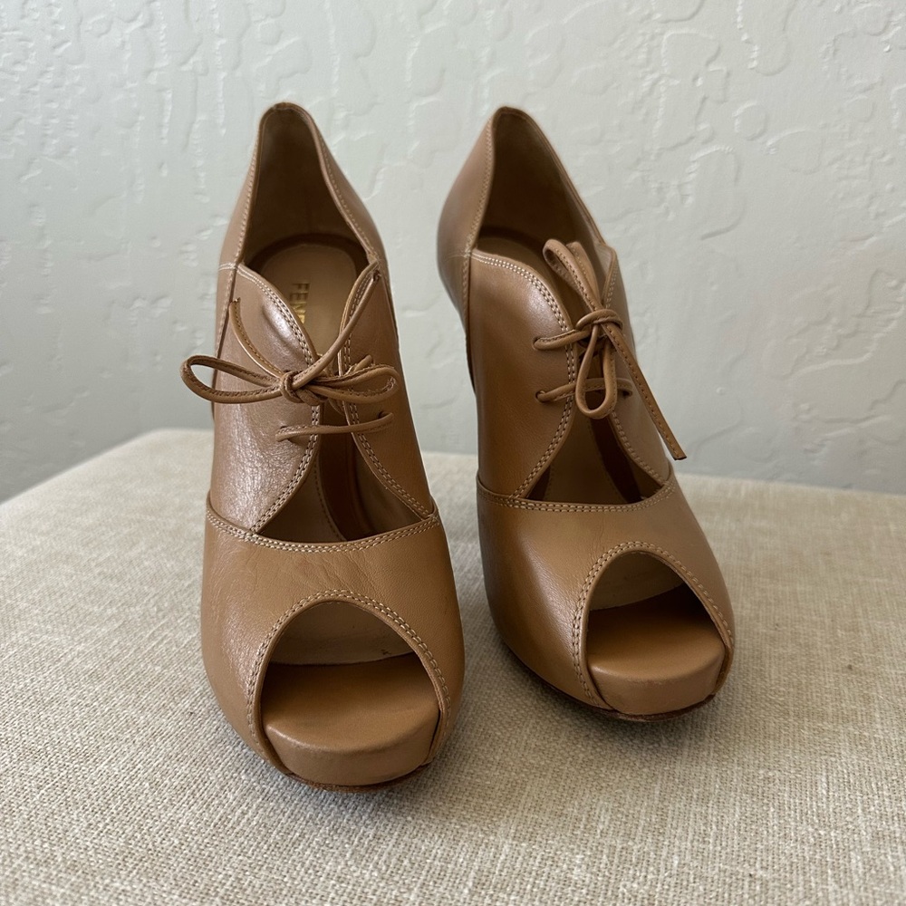 FENDI Zucca FF Leather Pumps Size 39 (US Women’s size 8.5) - Picture 3 of 11
